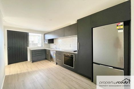 Photo of property in 20 Discovery Place, Marfell, New Plymouth, 4310