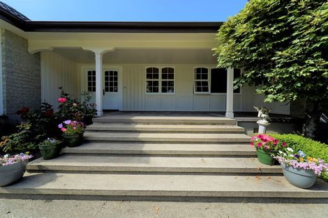 Photo of property in 22 District Road, Kennington, Invercargill, 9871