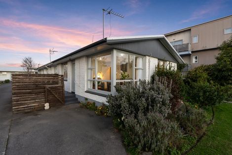 Photo of property in 1/64 Stanmore Road, Linwood, Christchurch, 8011