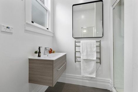 Photo of property in 79 Aro Street, Aro Valley, Wellington, 6021