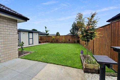 Photo of property in 13 Kirkaldy Street, Wattle Downs, Auckland, 2103