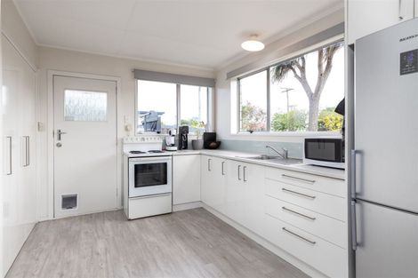 Photo of property in 1/23 Lee Street, Blenheim, 7201