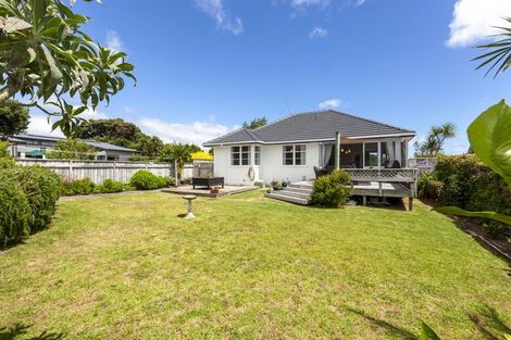 Photo of property in 21 Arthur Street, Paraparaumu Beach, Paraparaumu, 5032