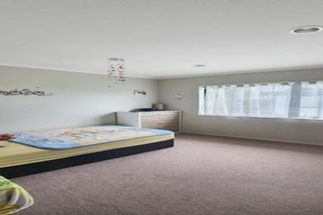 Photo of property in 13 Kirkaldy Street, Wattle Downs, Auckland, 2103