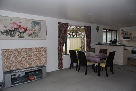 Photo of property in 2/17 Jocelyn Street, Casebrook, Christchurch, 8051