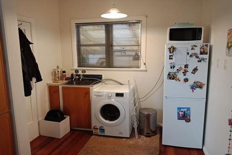 Photo of property in 39 Thornycroft Avenue, Epuni, Lower Hutt, 5011