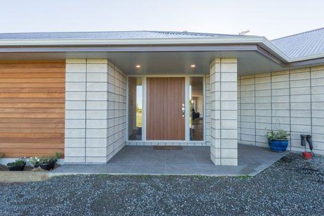 Photo of property in 378 Ashburton Staveley Road, Greenstreet, Ashburton, 7771