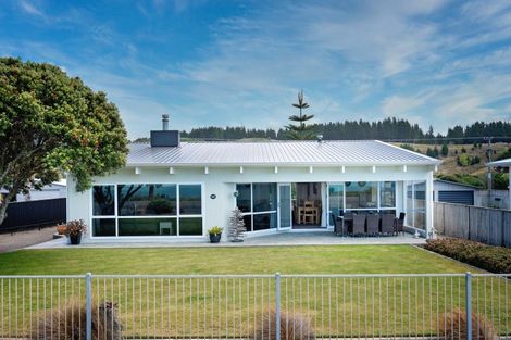 Photo of property in 234 Whirinaki Road, Eskdale, Napier, 4182