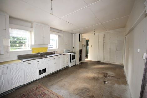 Photo of property in 12 Ngapapa Street, Urenui, 4375