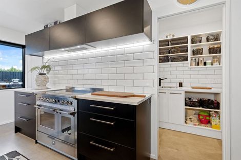 Photo of property in 118 Georgina Street, Marshland, Christchurch, 8083