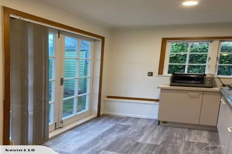 Photo of property in 2/160 Mokoia Road, Chatswood, Auckland, 0626