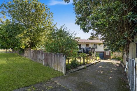 Photo of property in 82 Salisbury Road, Birkdale, Auckland, 0626