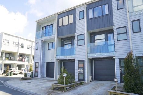 Photo of property in 16/5 Perekia Street, Albany, Auckland, 0632