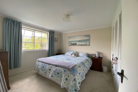 Photo of property in 3/26a Penning Road, Castor Bay, Auckland, 0620