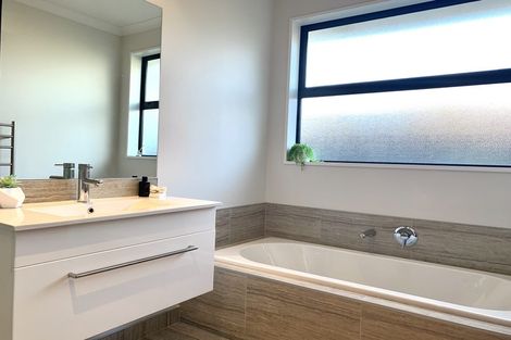 Photo of property in 50 Te Korari Street, Marshland, Christchurch, 8083