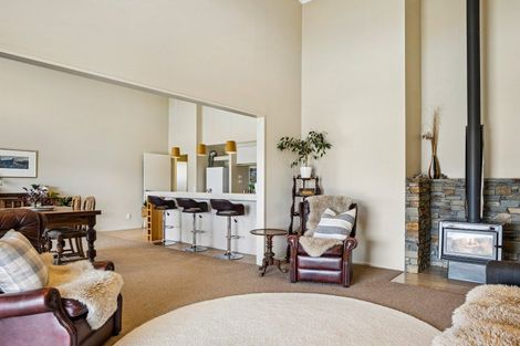 Photo of property in 51 Westreca Ridge Lane, Queensberry, Cromwell, 9383