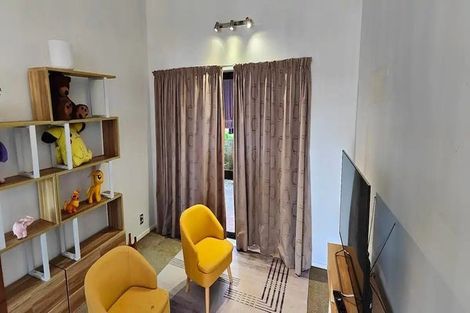 Photo of property in 21 Cochrane Avenue, Arkles Bay, Whangaparaoa, 0932