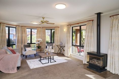 Photo of property in 6 Redfern Street, Northwood, Christchurch, 8051