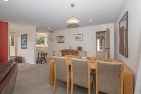 Photo of property in 61 Kennedy Crescent, Wanaka, 9305