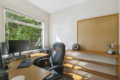 Photo of property in 14 Huxley Grove, Churton Park, Wellington, 6037