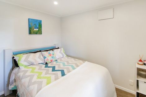 Photo of property in 16 Linklater Avenue, Foxton Beach, Foxton, 4815
