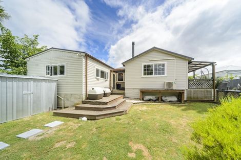 Photo of property in 5 Queen Street, Feilding, 4702