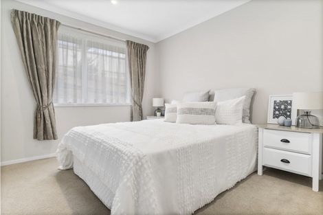 Photo of property in 54 Mortlake Heights, Pyes Pa, Tauranga, 3112