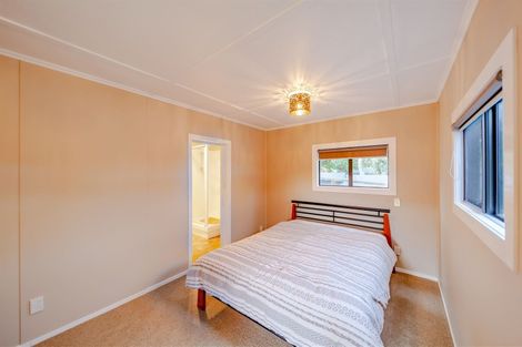 Photo of property in 132 North Shore Road, Eskdale, Napier, 4182