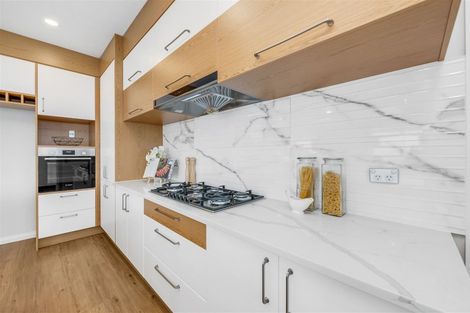 Photo of property in 7 Drover Close, Flat Bush, Auckland, 2019