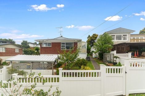 Photo of property in 1/20 Merchant Avenue, Te Atatu South, Auckland, 0610