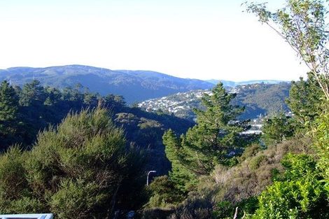 Photo of property in 14a Fenchurch Grove, Stokes Valley, Lower Hutt, 5019