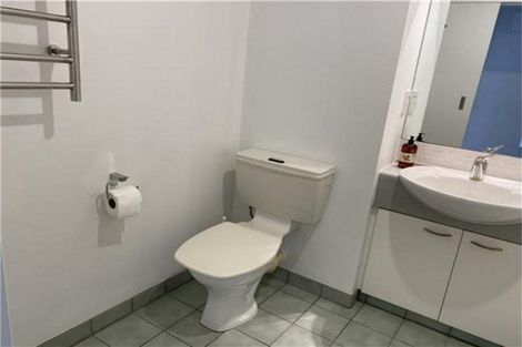 Photo of property in Regent Courts, 3/75 Gloucester Street, Christchurch Central, Christchurch, 8013