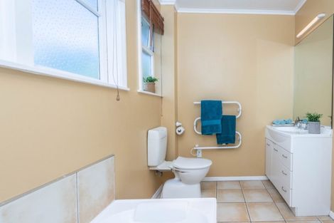 Photo of property in 55 Ohariu Road, Johnsonville, Wellington, 6037