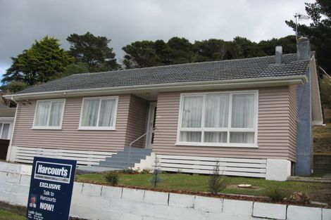Photo of property in 157 Wellington Road, Wainuiomata, Lower Hutt, 5014