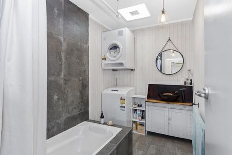 Photo of property in 40 Pine Avenue, Otumoetai, Tauranga, 3110