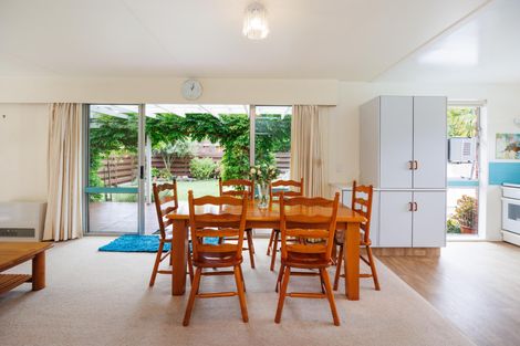 Photo of property in 2/361 Botanical Road, West End, Palmerston North, 4412