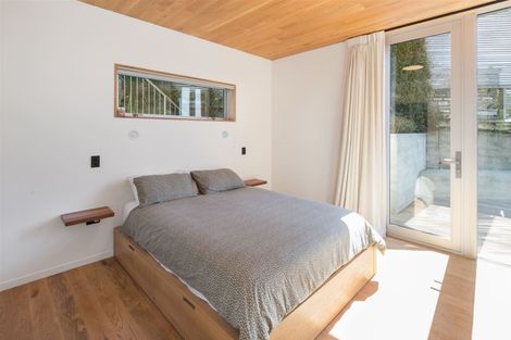 Photo of property in 6 Crawford Road, Kilbirnie, Wellington, 6022