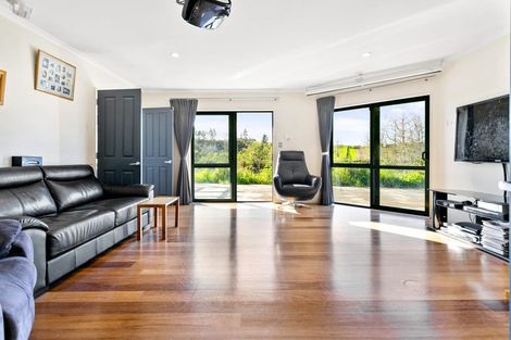 Photo of property in 238a State Highway 16, Kumeu, 0892