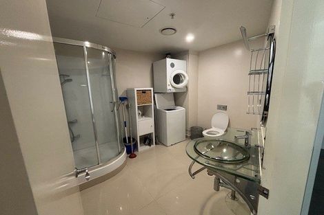 Photo of property in The Quay, 8/332b2 Lambton Quay, Wellington Central, Wellington, 6011