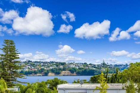 Photo of property in 13 Red Bluff Rise, Campbells Bay, Auckland, 0630