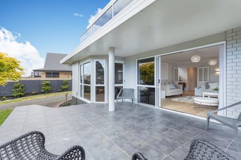 Photo of property in 12 Berwick Place, Mount Maunganui, 3116