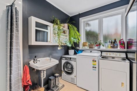 Photo of property in 11 Ings Avenue, Saint Clair, Dunedin, 9012