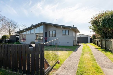 Photo of property in 11 Browning Crescent, Owhata, Rotorua, 3010