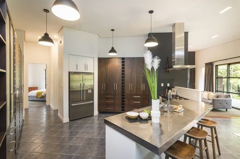 Photo of property in 334 Aokautere Drive, Aokautere, Palmerston North, 4471