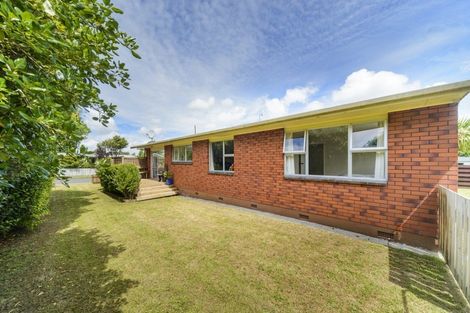 Photo of property in 30 Kennedy Avenue, Feilding, 4702