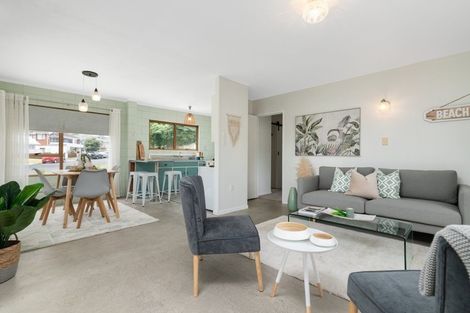 Photo of property in 4 Oceanview Road, Mount Maunganui, 3116