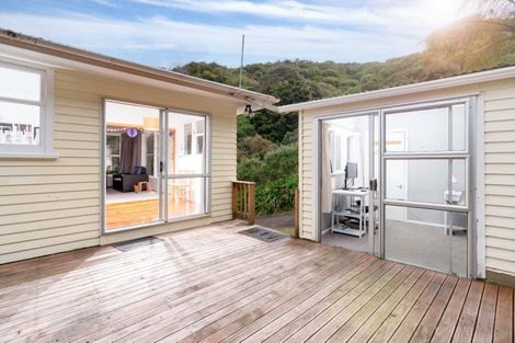 Photo of property in 12 Tobruk Street, Karori, Wellington, 6012