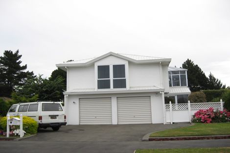 Photo of property in 23 Briarmont Street, Avondale, Christchurch, 8061