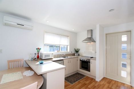 Photo of property in 2/162 Wainoni Road, Avondale, Christchurch, 8061