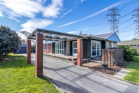 Photo of property in 316 Memorial Avenue, Burnside, Christchurch, 8053
